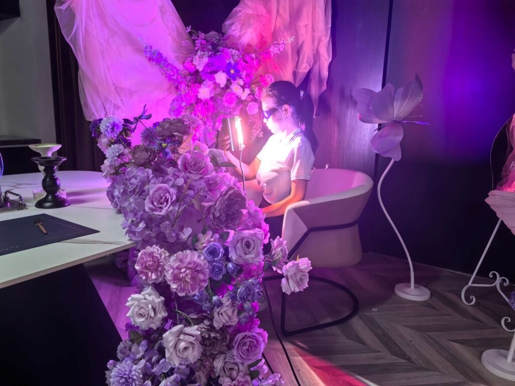 EMG Sweet Aurora Red Light Therapy SA001 018 18