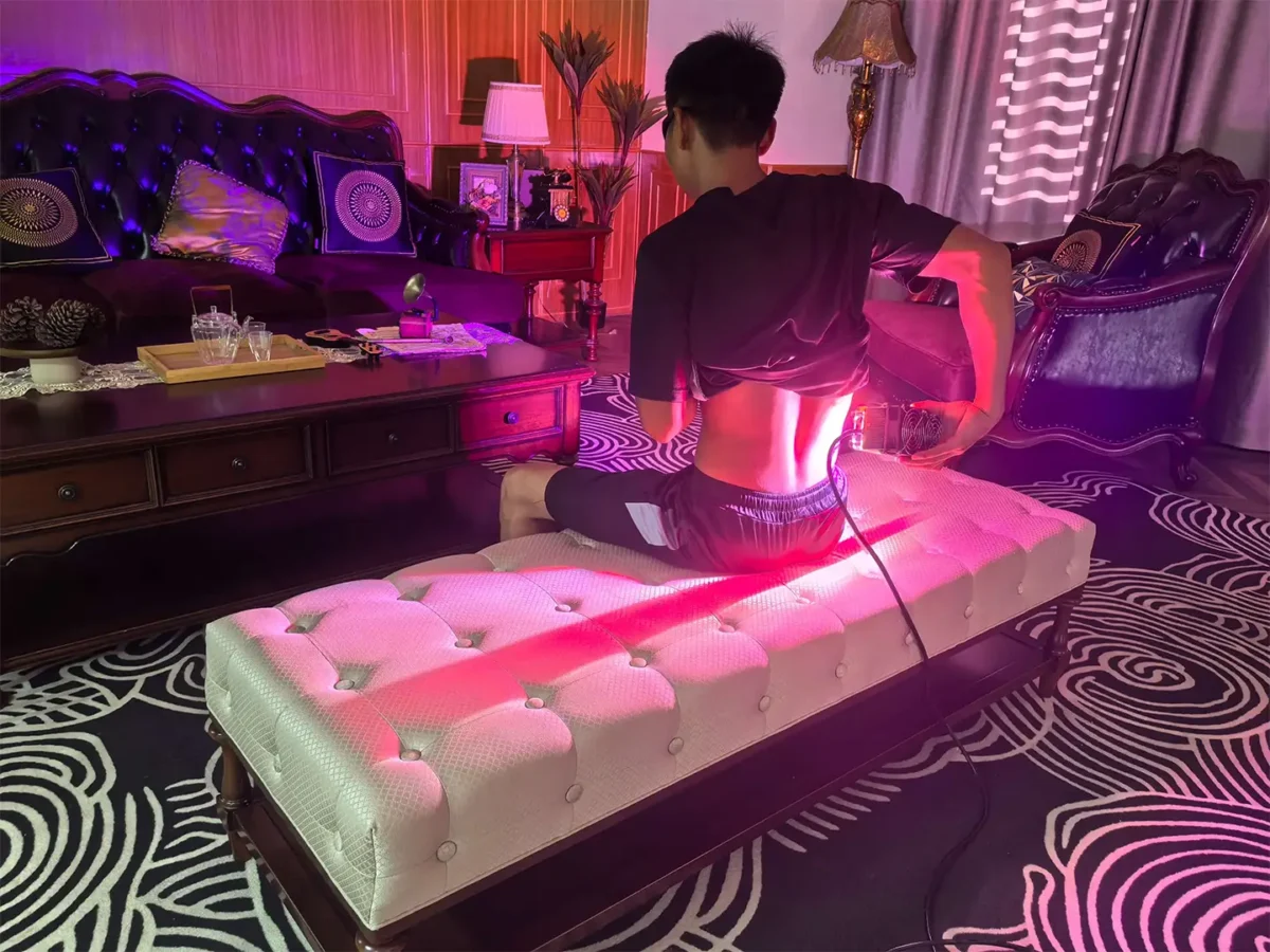 Sweet Aurora-O（Red Light Therapy Device for Pain Relief, Skin Rejuvenation, and Recovery）